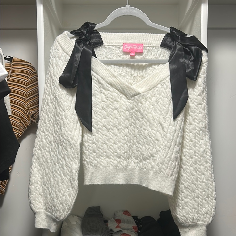 Sugar Thrillz V-Neck Sweater White Black Accents